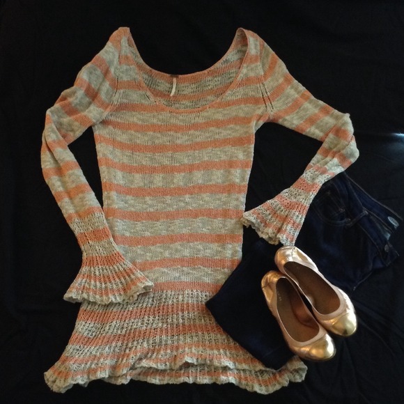 Free People Sweaters - Free People Sweater size L