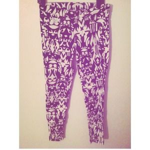 Black and white Tribal Print pants, WORN ONCE