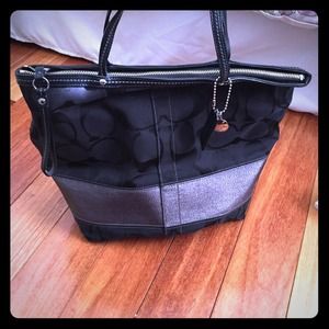Black COACH purse