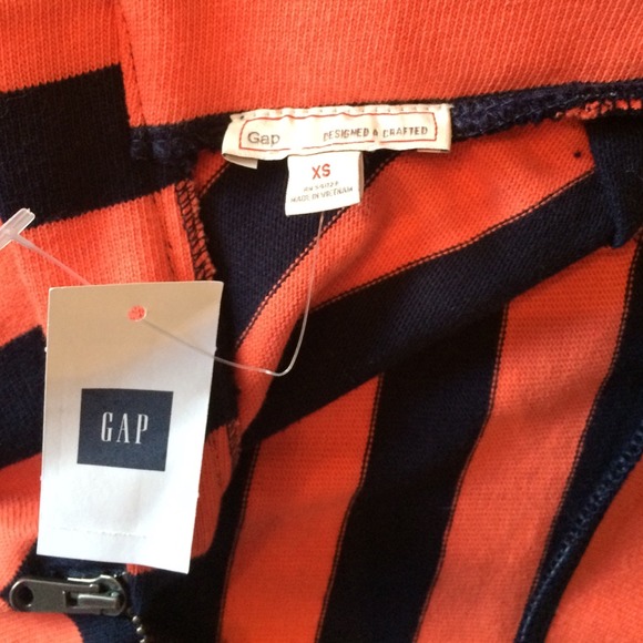 ❌SOLD!! NWT Gap Patterned Skirt XS - Picture 4 of 4