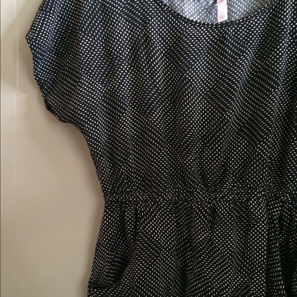 sold in bundle - Picture 2 of 2