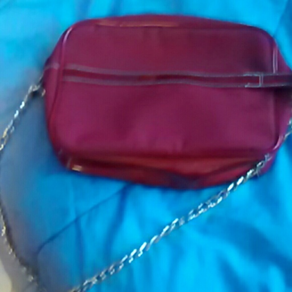 Red Purse - Picture 2 of 2
