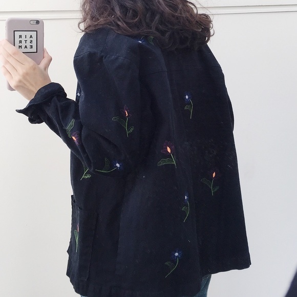 🌸🌹Floral shirt/coat🌷🌼 - Picture 4 of 4