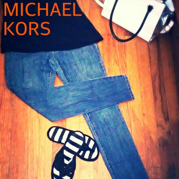 A STEAL!! Authentic Michael Kors skinny jeans