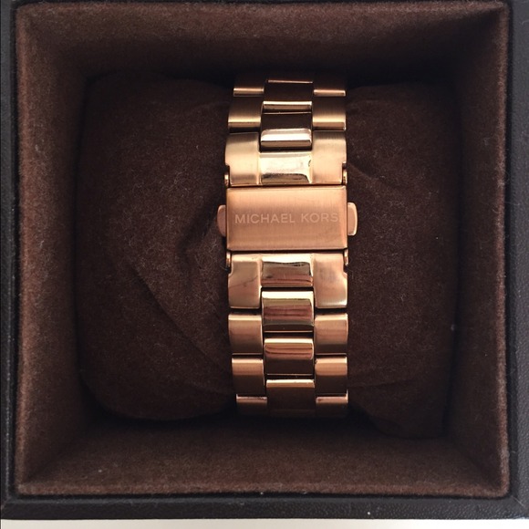 Michael Kors Chronograph Bracelet Watch- Rose Gold - Picture 2 of 3