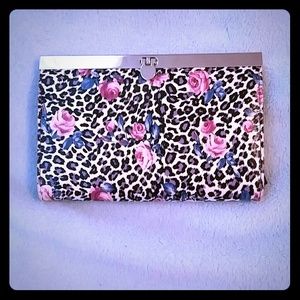 BRAND NEW animal print with pink roses clutch