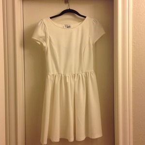 White sweetheart dress with heart cutout