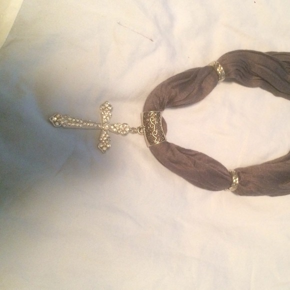 Scarf - Picture 2 of 3