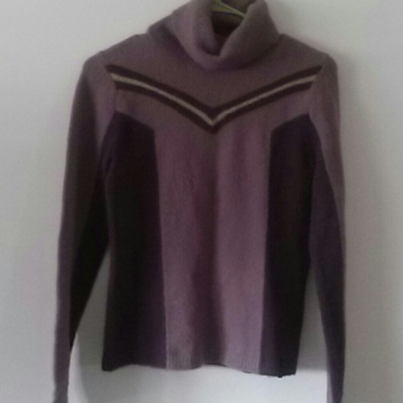 Columbia vertex turtle neck