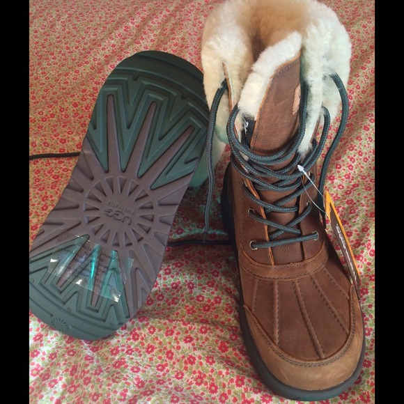 🍂SOLD ON TRADESY🍂Authentic Ugg Women Boots Siz 9 - Picture 2 of 4