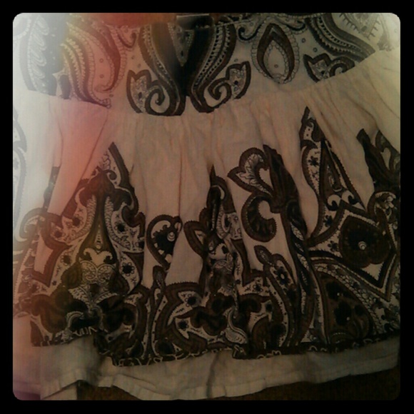 Cute paisley print skirt