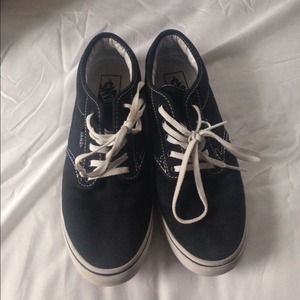 black vans , women's Atwood low
