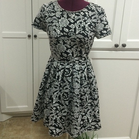 Paisley print cocktail dress