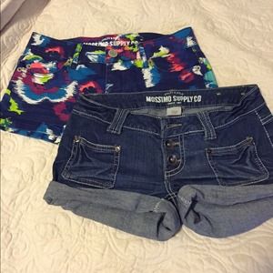 SUMMER SALE. Shorts.