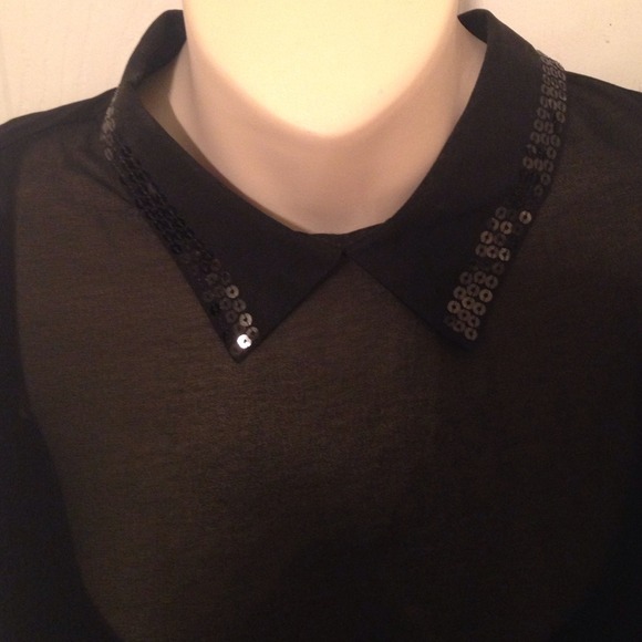 Top - Picture 2 of 4