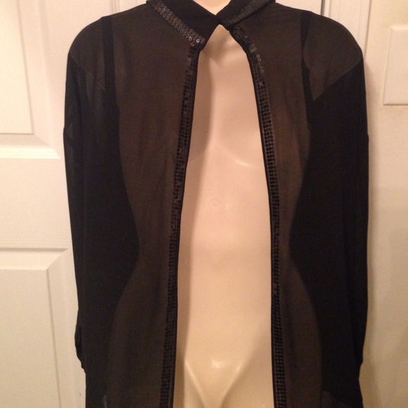 Top - Picture 3 of 4