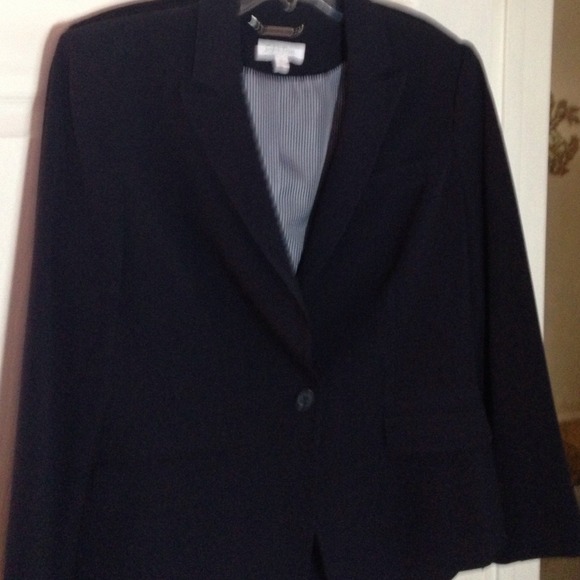 Navy blue suit jacket / blazer