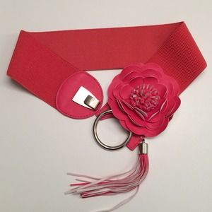 Stretchy Flower Belt