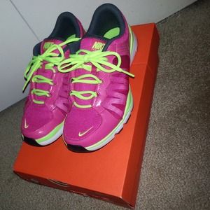 Air Max Excellerate +2 WMNS