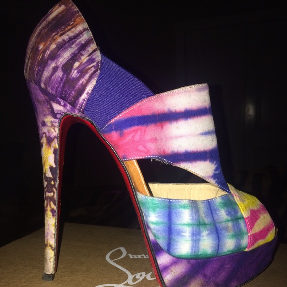 Christian Louboutin Shoes - Christian Louboutin