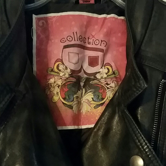 Jacket - Picture 2 of 3