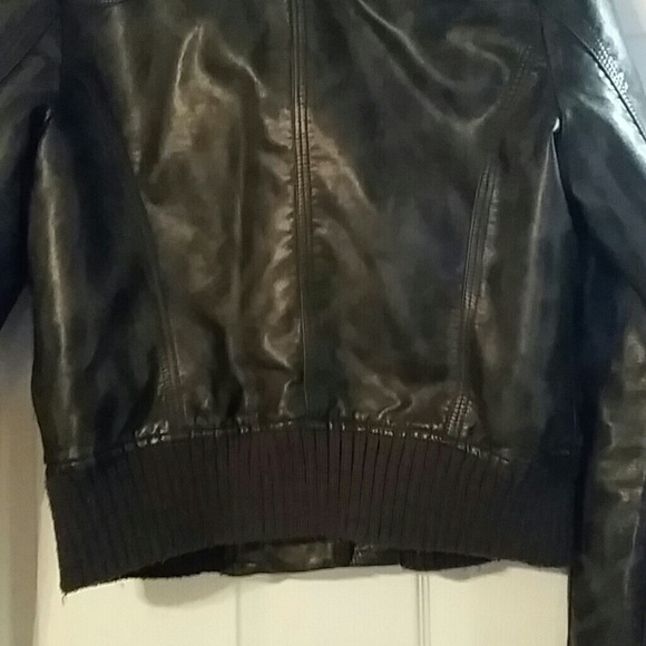 Jacket - Picture 3 of 3