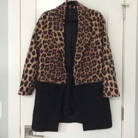 ❌Sold in bundle ❌Zara half leopard coat - Picture 2 of 4
