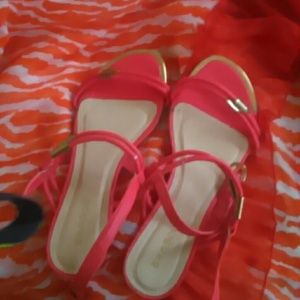 Coral/pink sandals