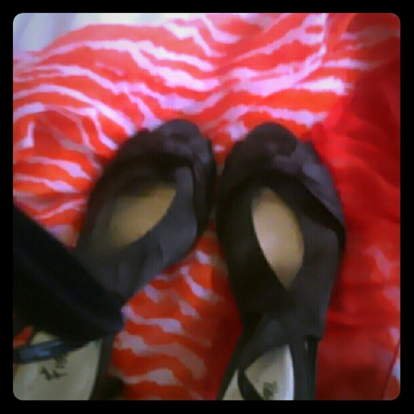 Sateen dark brown sling back heels