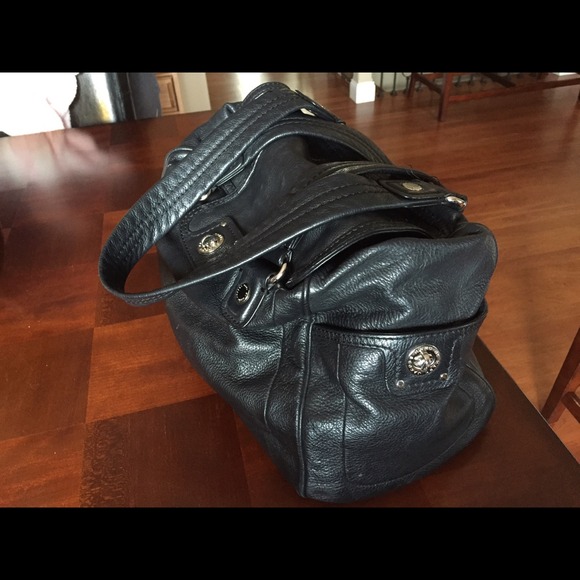 Marc By Marc Jacobs Turn Lock Black Handbag - Picture 2 of 4