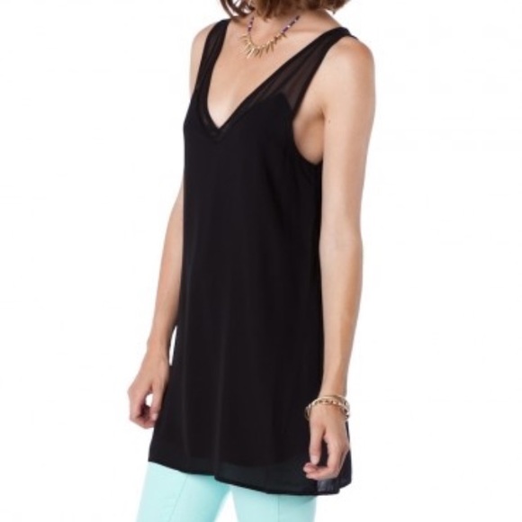 NWOT Black tunic - Picture 2 of 2