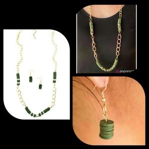 Necklace and earring set