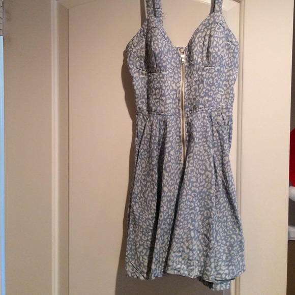 Blue and white zipper dress with open cross back!