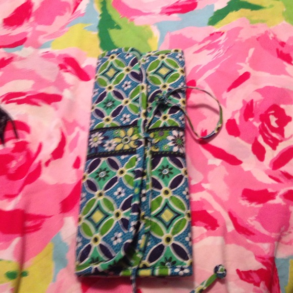 Vera Bradley makeup bag