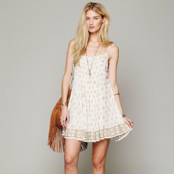 Free people flowy dress (ivory)