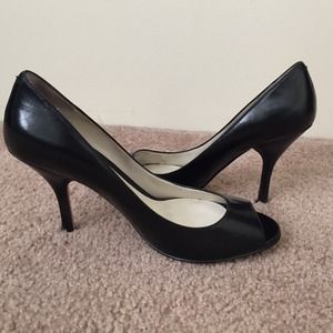 Enzo Angiolini 'Maylie' Black Leather PeepToe Pump