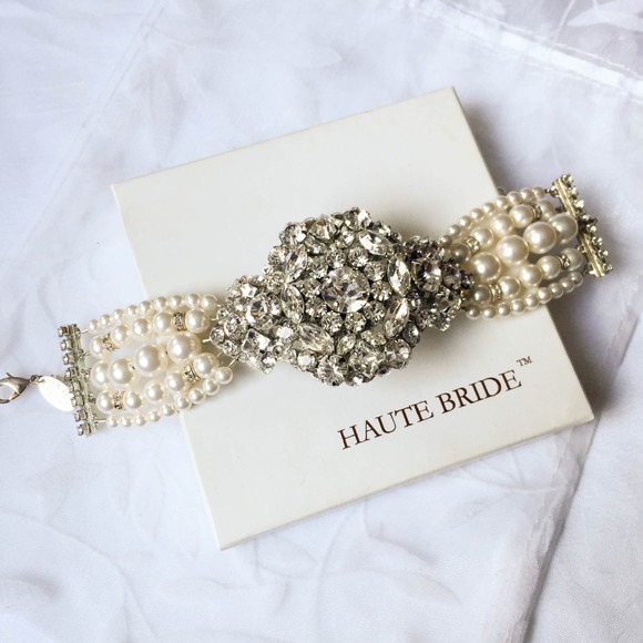 Haute Bride Jewelry - Gorgeous Haute Bride Couture Bracelet