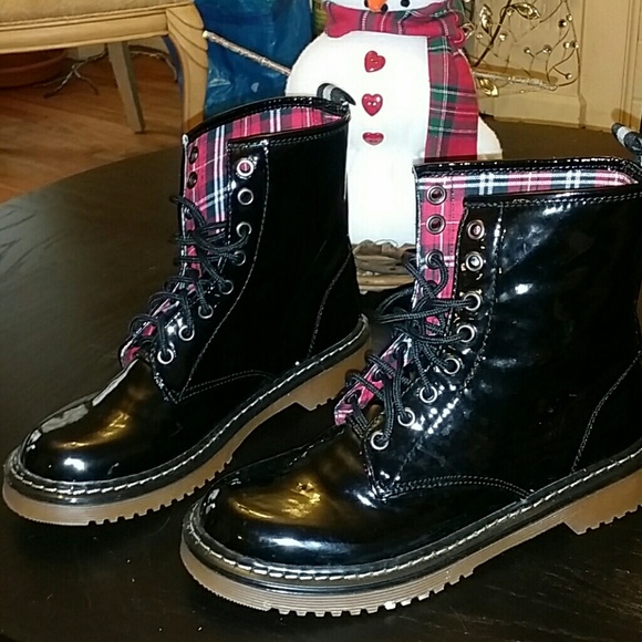 Patent Leather combat fashion boots