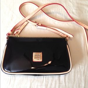 NWOT Dooney & Bourke small black crossbody