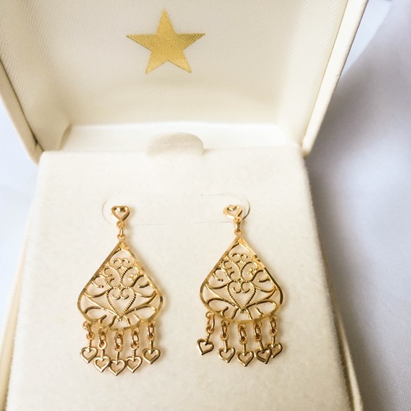 Macy's 14KT Gold Tear Drop Chandelier Earrings