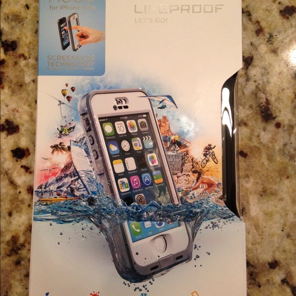 Lifeproof iphone 5/5s case. Nuud