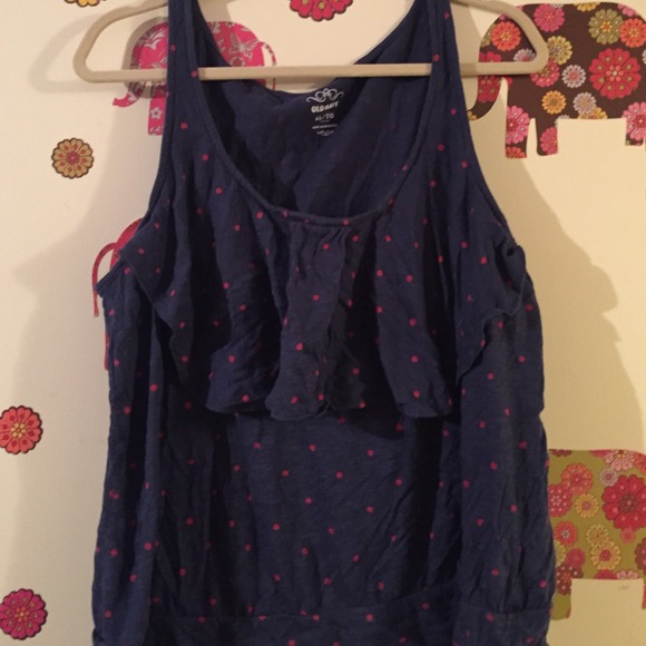 old navy tank top