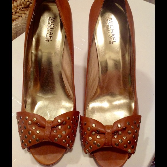 MK Leather studded Peeptoes