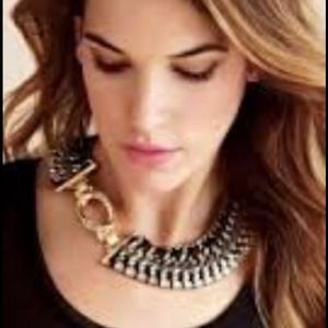 Stella & Dot Tempest Necklace