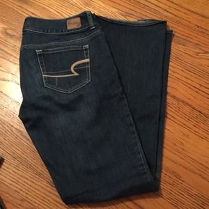 American Eagle stretch jeans. Artist size 8
