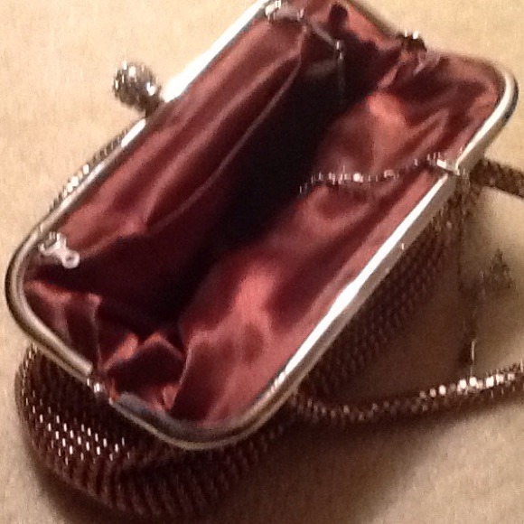 Clutch - Picture 2 of 3