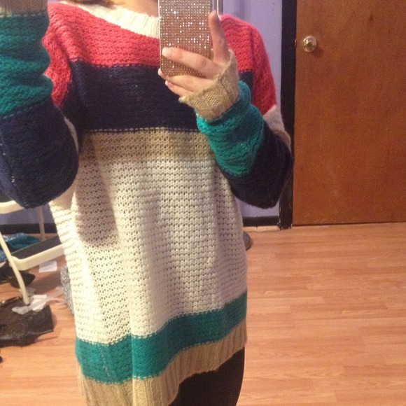 Sweater - Picture 2 of 3