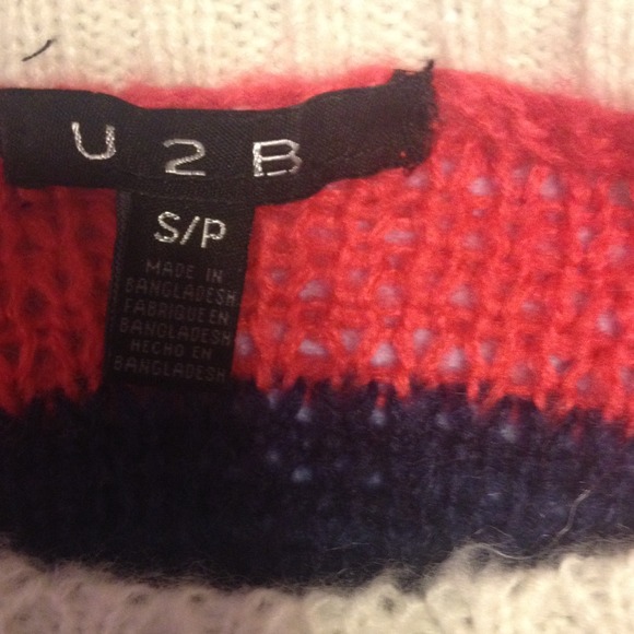 Sweater - Picture 3 of 3