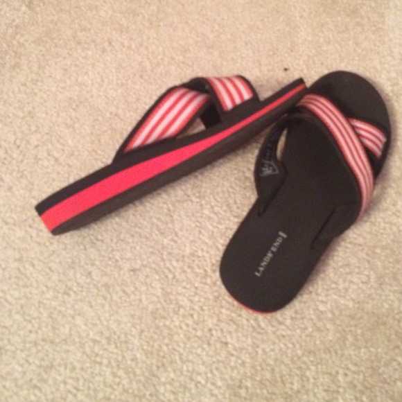 NWOT Lands' End wedge sandals