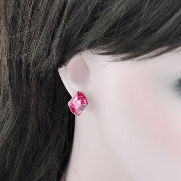 Swarovski Crystal earrings - Picture 2 of 3